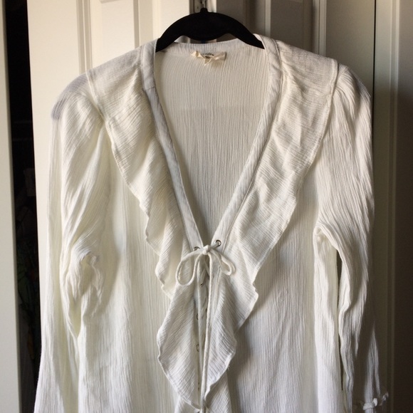 ⭐️entro White Boho Lace Up Blouse - Picture 3 of 8